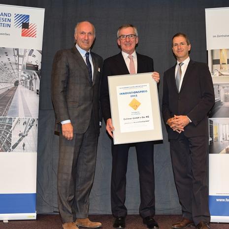 "Pioneering application" - the CeraWall S shower channel has been awarded the Innovation Award by the German Tile and Natural Stone Association